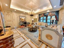 联排端头 带电梯 豪装 带私家花园 双车库急售