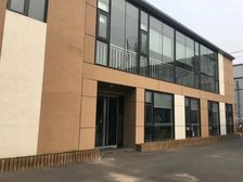 东四环独栋1200平米出租带院|地铁走路5