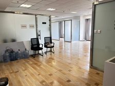 精选推荐)北苑立水桥北苑大酒店写字楼精装240平正对电梯