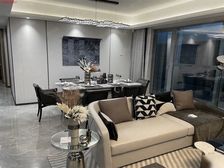 观音桥商圈红旗河沟旁中海精装交付高品质小区 出门双轻轨