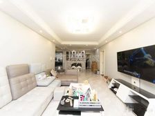 上房金丰苑,装家电家具全送,南北通透采光好,急,只求一谈!