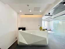 团结湖商圈 佳隆国际 精装带家具 正对电梯 视野开阔