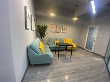 出租丨紫荆山商城路地铁口金城国贸240平精装直播间10个房间