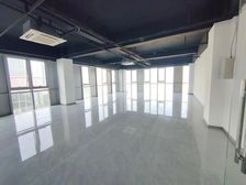 新发汇融!价格包物业 户型方正采光很好 送车位 价格实惠