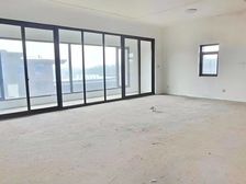 核心位置空中四合院)有子母车位地下室 全新毛坯 直接网签