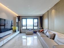 亦庄金茂府中间楼层户型方正采光好家具家电