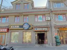 靠近国贸整栋临街地铁口独栋商铺停车方便可观整个通惠河景,急租