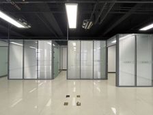 精选推荐)石景山绿地环球文化中心精装办公室200平使用率高