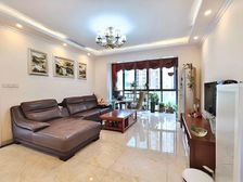 金沙鹭岛【南北通透套四】装修保养好,双阳台设计,朝南向