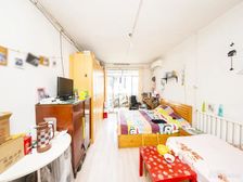 1室1厅运动健身楼层,视野开阔,X价比高,忍痛割爱出售