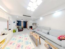 长成锦溪禾府 4室2厅2卫 精装 155万元