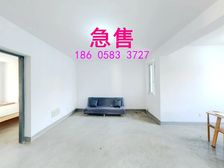 新出急售 小户型,低总价 好楼层 诚心出