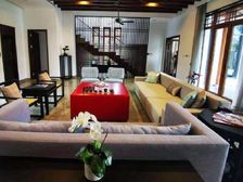 急售!超大花园1600平!豪装500W !产权清晰,中式庭院