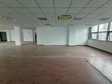 滨湖区丨蠡湖大厦整层湖景办公 精装修带隔断 高性价比潜心大厦