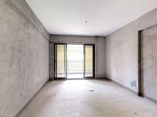 聚龙小镇 君悦山庄 三房 诚意出售 证满 方便看房