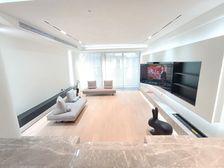 200万新装修 智能家居全送 还未住一天 资金周转诚售