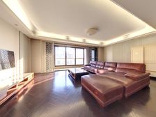 江湾翰林大横厅南北通大三房 诚意出售 看房方便 保养新带车位