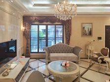 精装别墅,保养好,带空调和地暖,花园全硬化