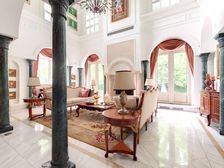 国宾一号楼w位置法式千万装修带泳池占地千平非常稀缺,详细私聊