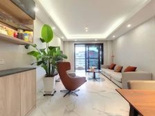 这套房子真心不错,您看了一定会喜欢,看房找我就对了