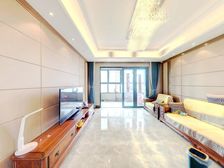 恒大御澜府 南北通透,采光好 装修好,环镜优美 中间楼层