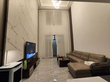 急售 全屋豪装联排别墅 拎包入住带大花园 高性价比 莱电咨询