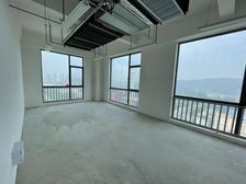 首次出租!低价优惠!还有返税政策用房40平到整层单价1.9元