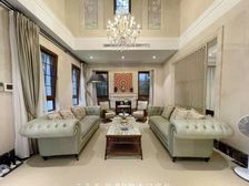 圣堡别墅 新装修 全套房设计 临自然大河 看房有钥匙大独栋