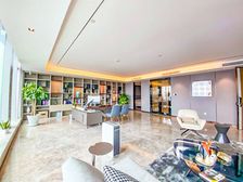 地铁口 地标出租800平 精装修 1.9元平 可随时看房