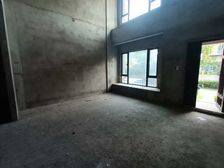 中骏蓝湾香郡 南北通透,采光好 视野好,诚心出售