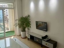 大拇指广场东200米 水岸人家3楼74平通透两居 拎包入住