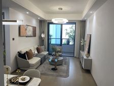 明月璟辰苑精装修小高层 11地铁口0距离 學校0距离 送车位