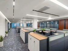 亮马桥商圈 京信大厦 精装修带家具 高区双面采光 特价出租