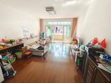 新出房源 临港自贸区 奉城康碧苑五楼带阁楼,满五年税少