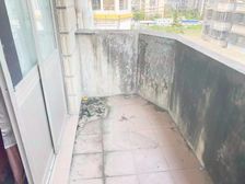 出门连城商场 近5号线 可接受置换 地面车位充足 价格可谈