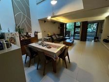 中间费0.5,万科花园小城158平750万, 拎包入住