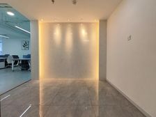 国贸大望路万达广场 216平米 东南向 中介合作正常返