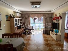 近地铁 精装电梯房 商圈成熟 交通购物便利 房东自住保养好