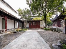 拙政园旁 独栋别墅 地上2层 物业环境好 占地一亩 大花园