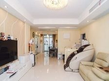 双南一北,带固定车位,采光无遮挡,看房方便,诚意出售!