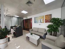 佳兆业ICC 电梯口大气全新家私 拎包办公151平租6000