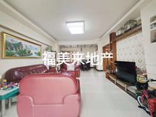 电梯房8楼,总高12层,采光充足,户型好,产权满五