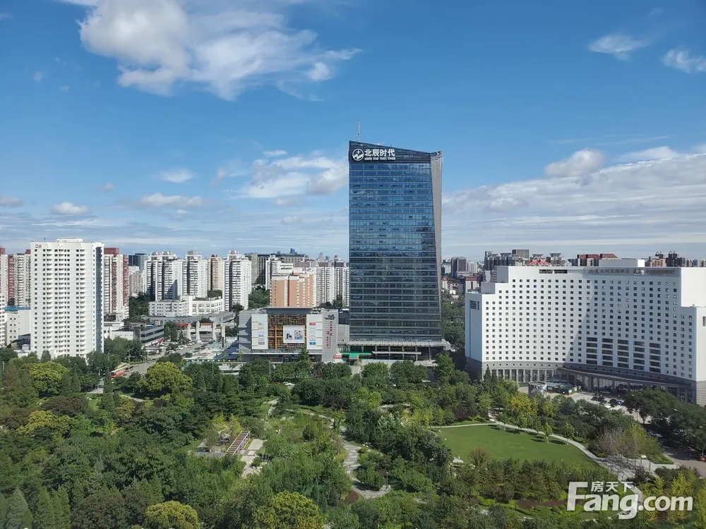 北四环亚运村惠新西街北口北辰时代大厦800平写字楼正对电梯厅