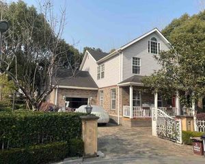 中环旁豪宅独栋+超大花园+紧靠前滩+免个税+低价急卖好谈