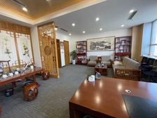 世纪大厦地铁口 君汇中心 400平 年18万 精装带隔断家具