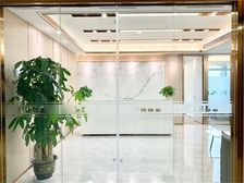 东四十条商圈 中青旅大厦 精装修带家具 高区正对电梯 特价租