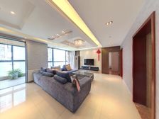 祥域龙湖物业,横厅套三双卫,大阳台,装修保养好,随时看一口价