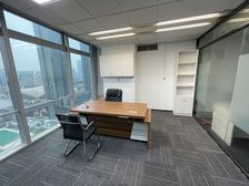 优质好房 华贸中心 中高层 精装130平带家私 随时进驻