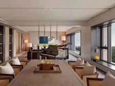 缦合北京新品!安缦原木隐奢风,森林中的家