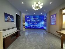 办公加居住边户型可以注册距地铁800米